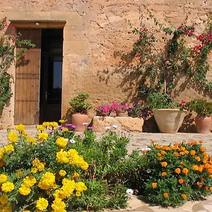 Sa Cova Vella Farm stay